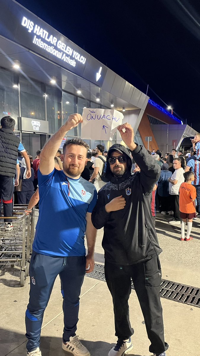 Bekliyoruz ONUACHU Reisi 📢🏴‍☠️✊🏼 <a href="/ahmetkocoglu61/">ahmetkocoglu61 ❤️💙</a>