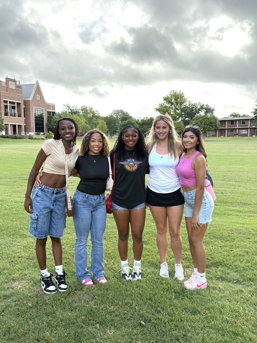 College orientation was a success—now it’s almost go time! Wishing you all the best as you step into this exciting new chapter. The future is bright and full of possibilities! <a href="/jasmineculpepp1/">jasmineculpepper</a> <a href="/MCulpep212/">Mike</a> <a href="/SchreinerWBK/">Schreiner Women's Basketball</a>