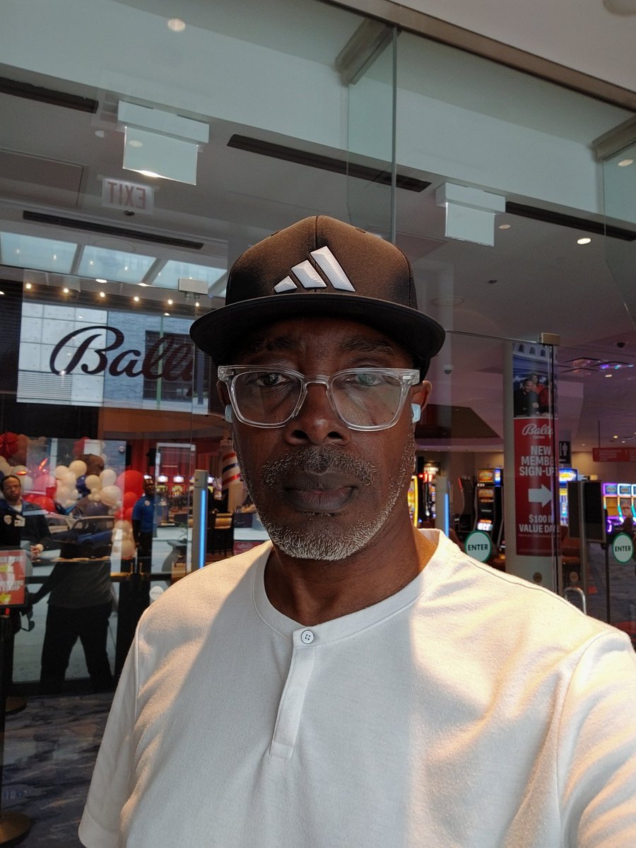 Yes we have a casino in Downtown Chicago. The first of many to come.