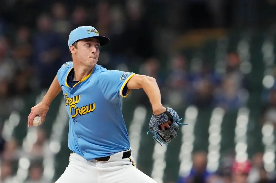 dailybetsx's tweet photo. 🌃 ⚾  MLB MONEYLINE

- Milwaukee Brewers ML

NY Met's starting pitcher has lost his last 3 pitched games. He has a 10.13 ERA and 2.44 WHIP. MIL has won their last away game to the Mets. Their starting pitcher has a 1.13 ERA &amp; 0.63 WHIP in his L3 games.

HIT ❤️ IF YOU'RE TAILING! https://t.co/TwXK4fRJFx