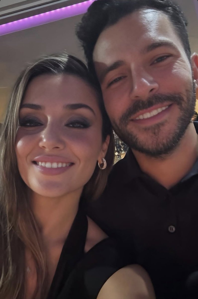 DTural's tweet photo. Hande Erçel ve Hakan Sabancı çiftinden yeni paylaşım.. 🤍 https://t.co/DO5pvEkPjD