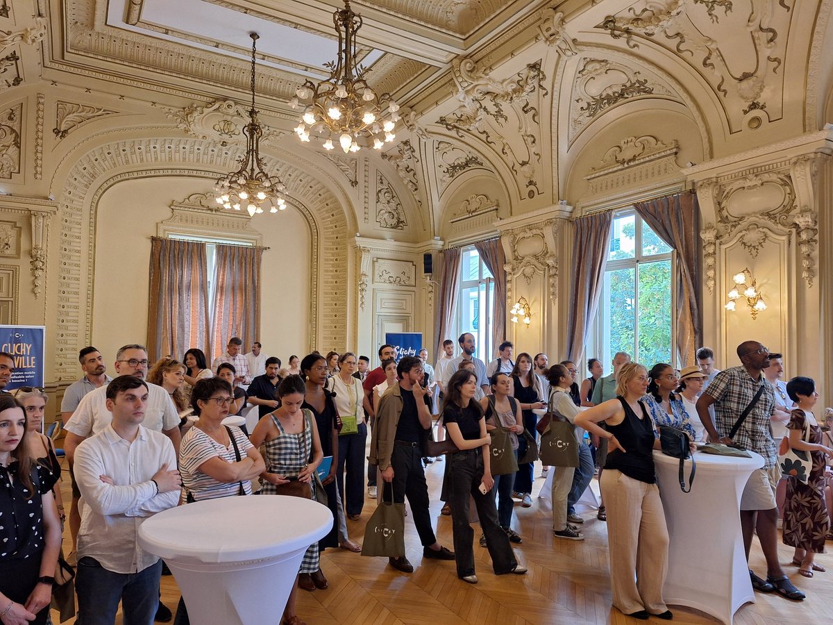 Accueil des nouveaux clichois ce soir en mairie.eux qui ont choisi notre <a href="/villeclichy/">Ville de Clichy-la-Garenne</a> la-Garenne pour sa proximité de Paris, sa qualité de vie, son fort développement. Bienvenue a eux !