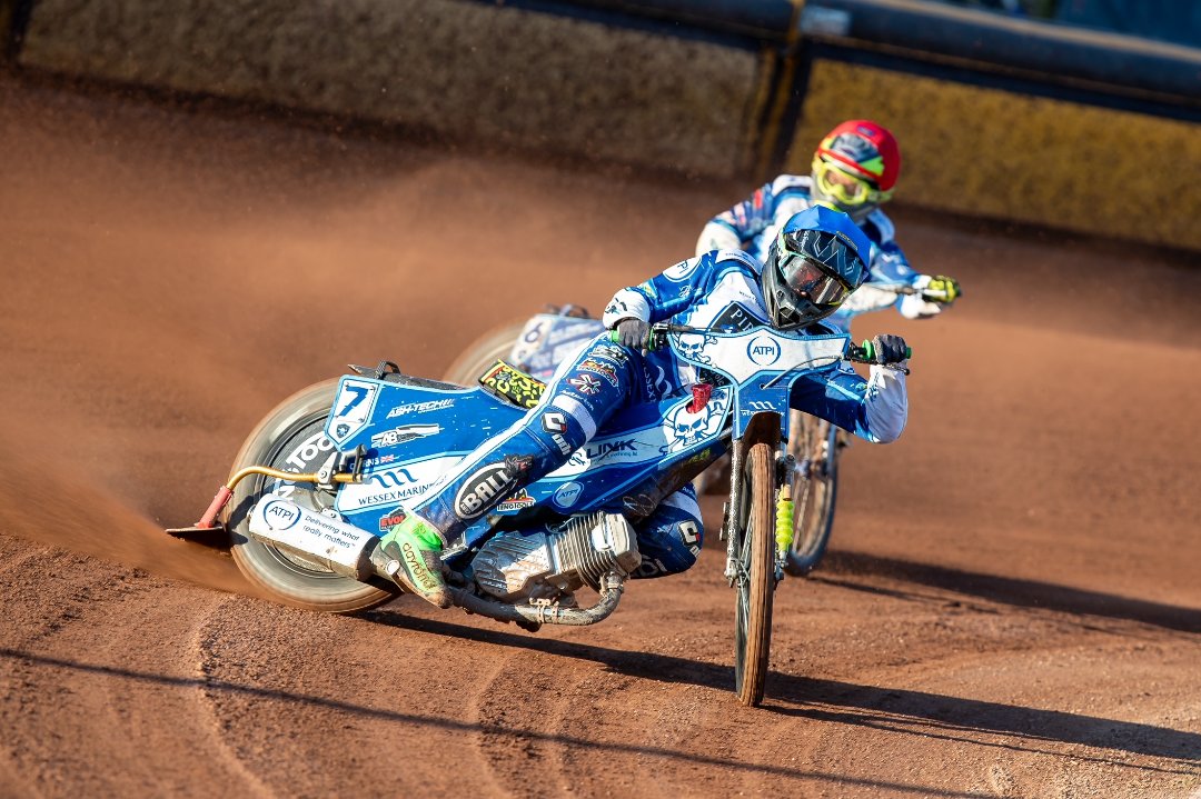 Big moment for Will Cairns on his way to a winning debut ride for the Pirates.