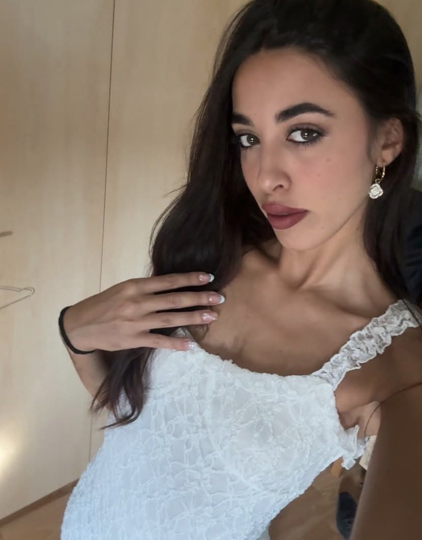0011Megan's tweet photo. Hello guys https://t.co/T483lj2UWB