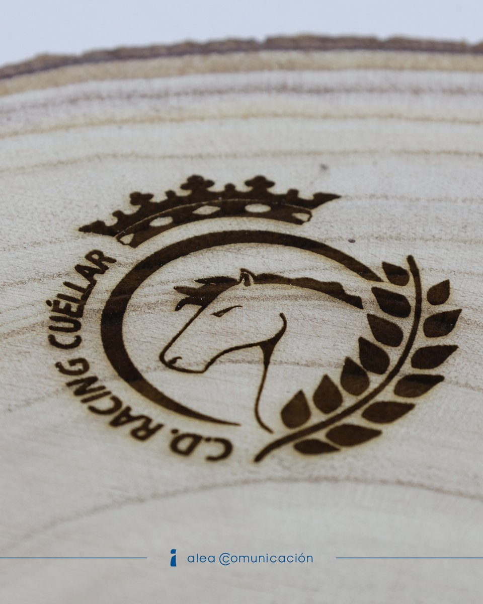 aleacuellar's tweet photo. La madera grabada con láser es una opción que siempre triunfa por ser natural y elegante.
En llaveros, en grandes rodajas, sobre madera de olivo... hay muchos formatos.
Estos son algunos de los últimos que hemos creado en alea comunicación.
#maderagrabada #maderaláser #Cuéllar https://t.co/IbN1pBKEMO