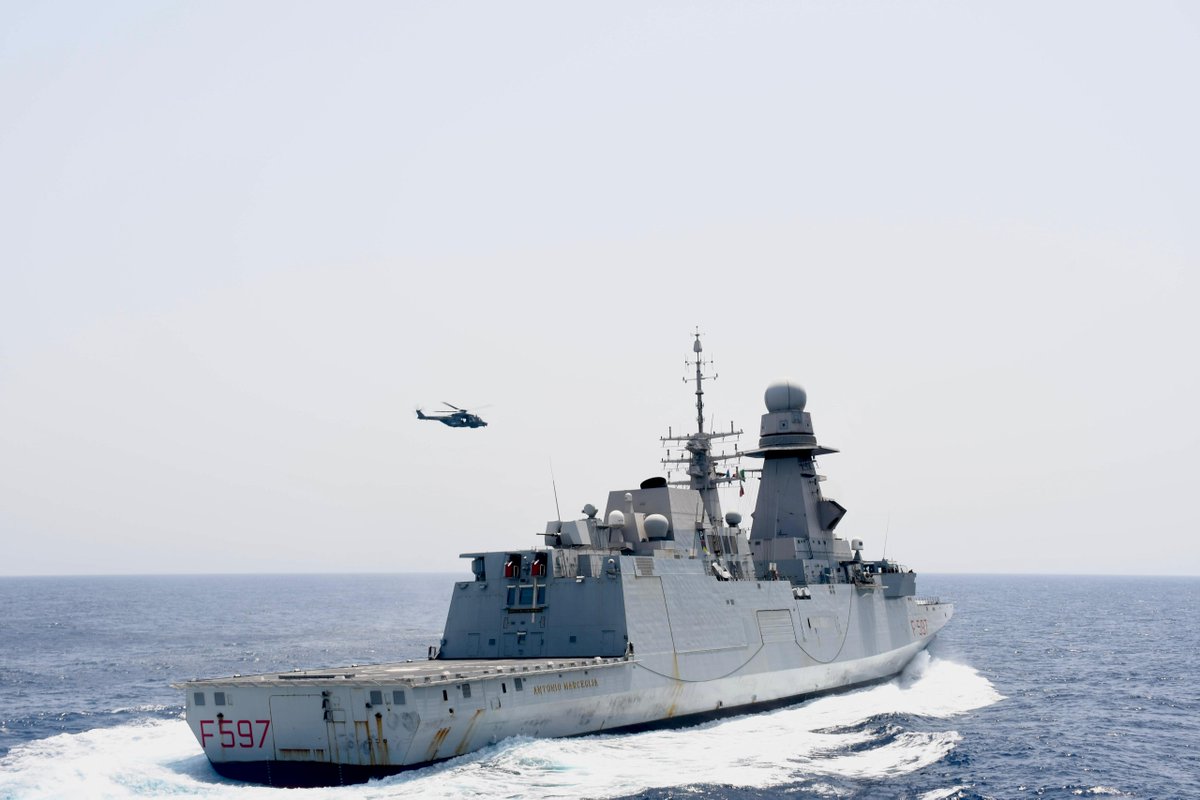EUNAVFOR's tweet image. On 25 June, #OperationATALANTA flagship, ESPS #NAVARRA, and ITS #MARCEGLIA, in support to ATALANTA, conducted a joint exercise at sea.
🔎 The complete integration of ATALANTA's assets allows for greater efficiency in the most critical situations they face in the Indian Ocean.