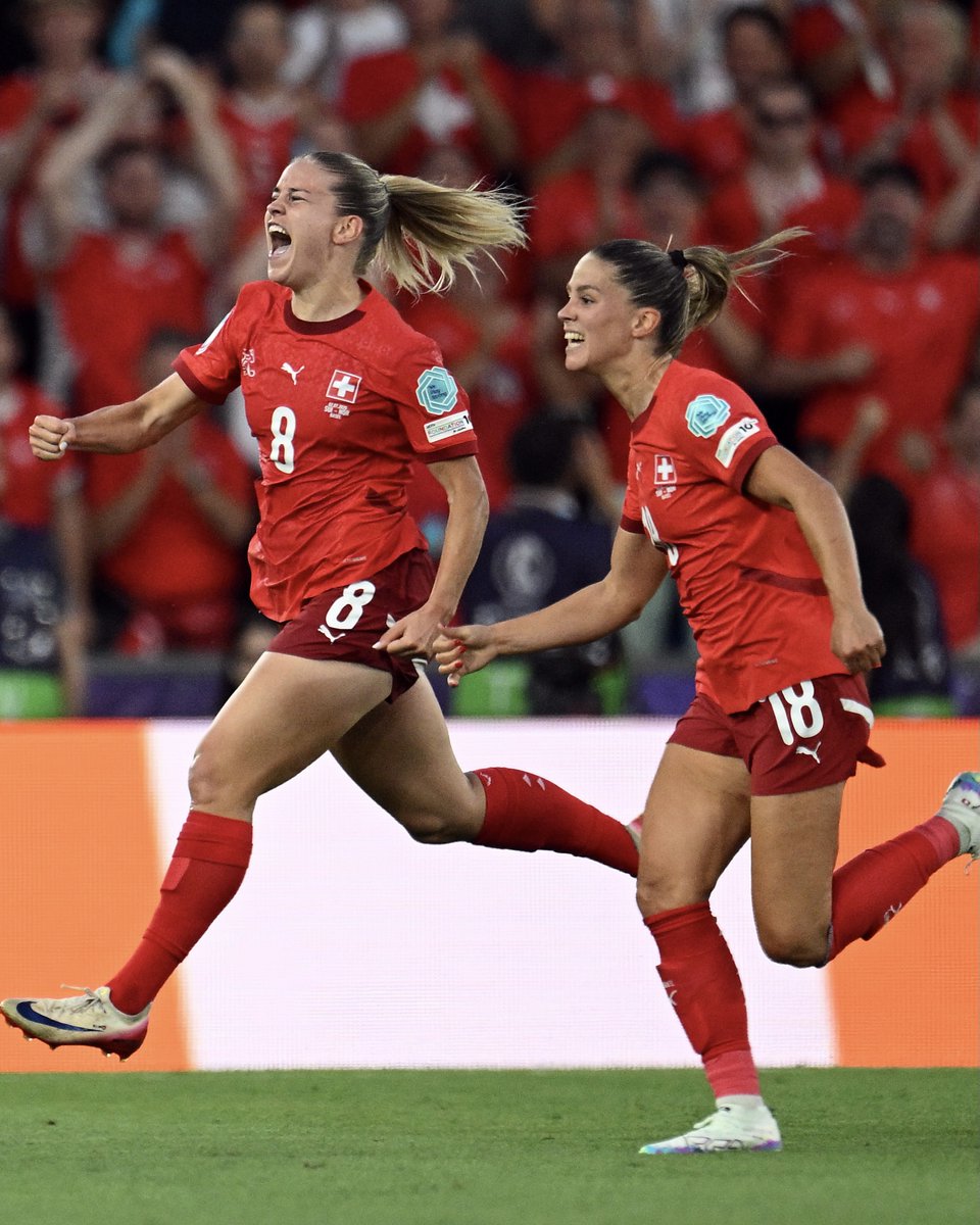 What a moment 😍

#WEURO2025