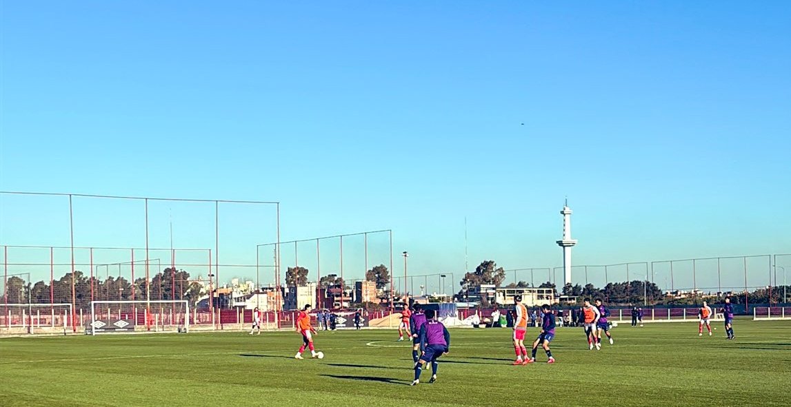 Talleres sufrió dos derrotas amistosas con Argentinos Juniors | Canal Showsport