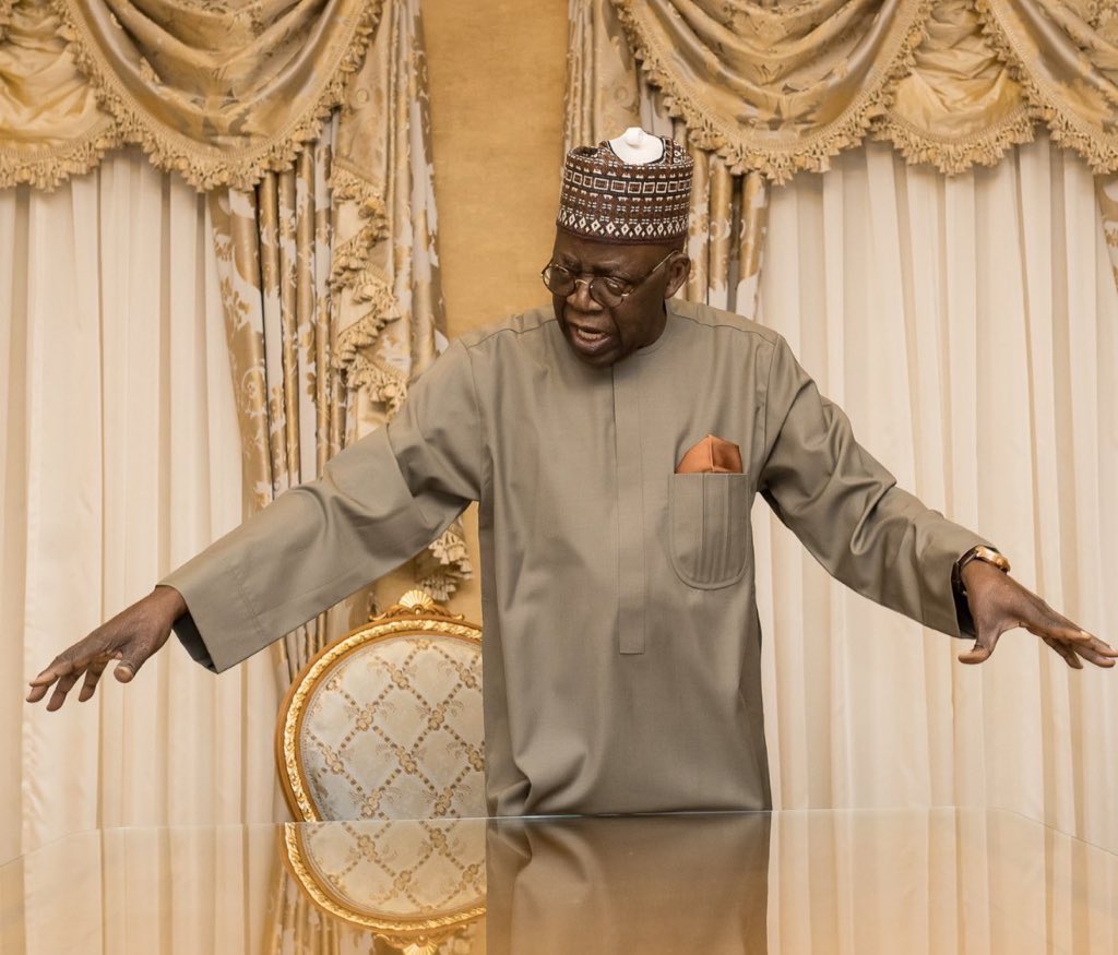salawueedris1's tweet photo. Retweet aggressively if you’re voting ASIWAJU BOLA AHMED TINUBU IN 2027✅ https://t.co/4BG4to8QfI
