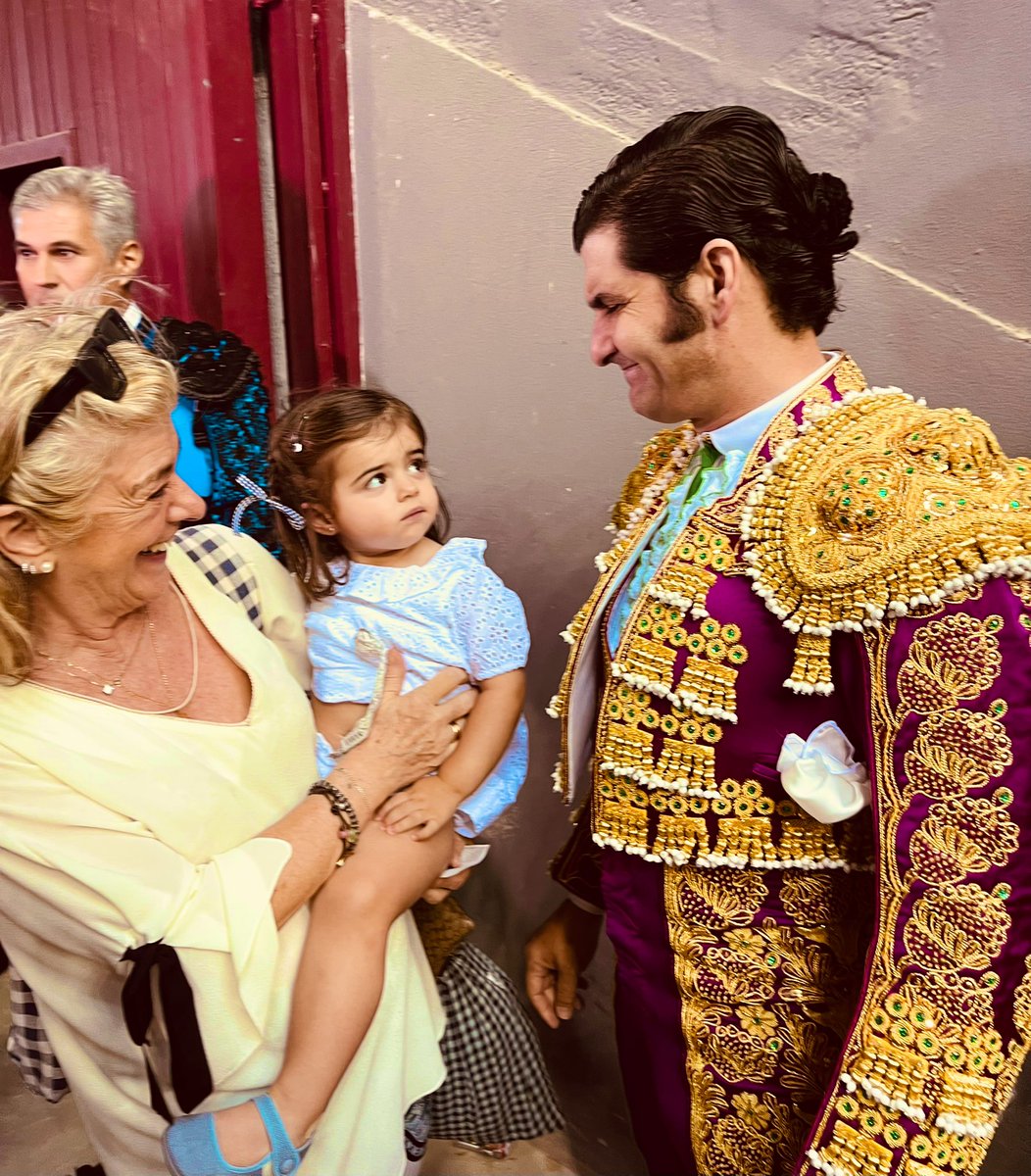 Nunca pongo ni creo que vaya a poner más fotos de mis hijos, pero es que a la mayor hoy le he sacado la de su vida.