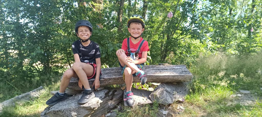 Oderwitzer Spitzberg - lezba, klettersteig a bobovka 🧗🏻🧗🏻🧗🏻
youtu.be/OnhfQr6bdaY?si…