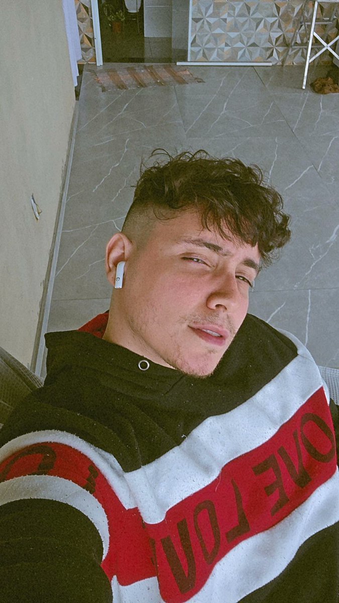 eusindim's tweet image. gente que friozinho bom da porra carai