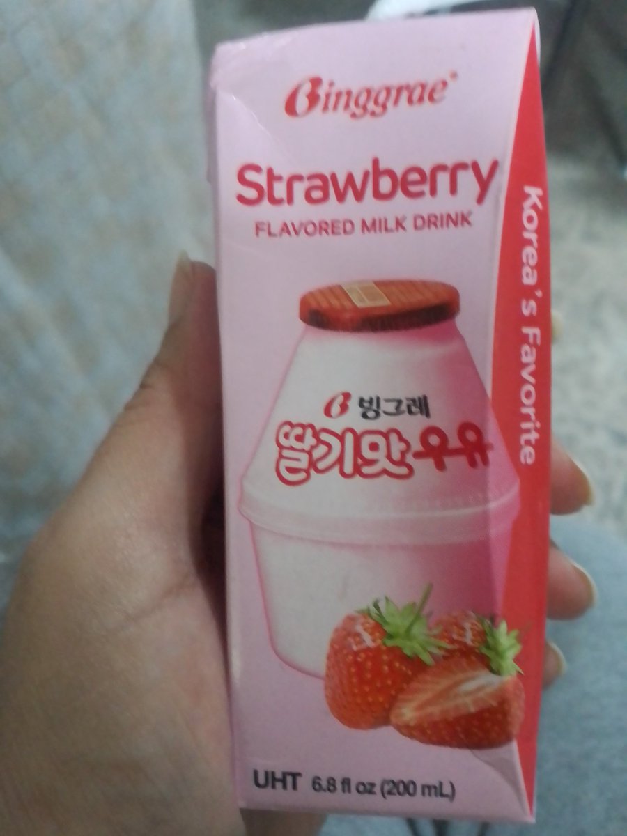 Niña consentida por fin probé un Strawberry ✨💕❤️
Muy rico 😋