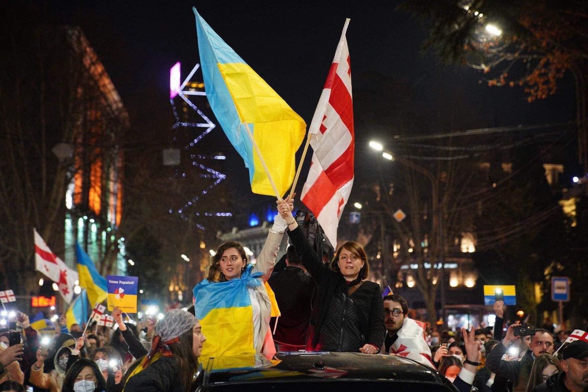 Helenkhosh's tweet image. Our @DroaParty team has been fighting for a free Georgia and against the Russian regime for years — always until the end, without any compromises.
Due to the current circumstances, the party can receive neither domestic, nor international funding. Droa’s team does not have the…