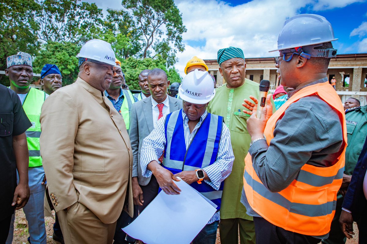 CalebMutfwang's tweet image. REMODELING PLATEAU AND HILL STATION HOTELS: A PERSONAL COMMITMENT TO TOURISM REVIVAL.
Today, I had the privilege of inspecting the ongoing remodeling projects at two of Plateau State’s most historic hospitality landmarks the Plateau Hotel and the Hill Station Hotel, both…