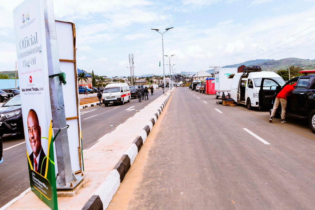 Senator Kashim Shettima (@officialsksm) on Twitter photo President <a href="/officialABAT/">Bola Ahmed Tinubu</a> has said his administration is changing the story of infrastructure development in Nigeria through the execution of tangible projects across the country.
He restated his administrationās resolve to build a Nigeria where every community is connected, every President <a href="/officialABAT/">Bola Ahmed Tinubu</a> has said his administration is changing the story of infrastructure development in Nigeria through the execution of tangible projects across the country.
He restated his administrationās resolve to build a Nigeria where every community is connected, every