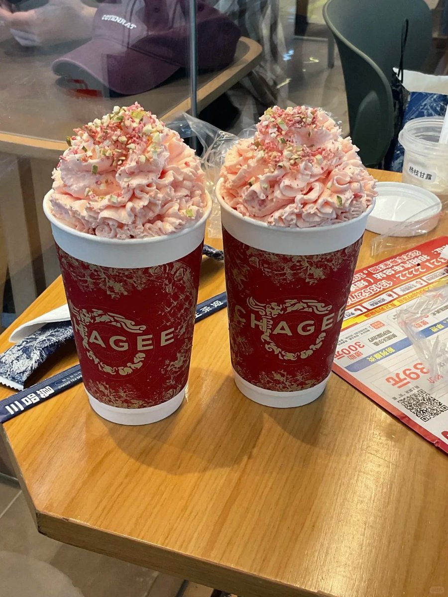 xiaoxiaohuahua2's tweet image. When you&apos;re tired, do squats to recharge instead of lying flat like a background prop.  #FitnessMotivation #WorkoutTips #StayActive #NoMoreLazyDays #SquatChallenge #HealthyLifestyle #ExerciseDaily #大美中国 #heal #Live #grow #happy #Records #Daily #time