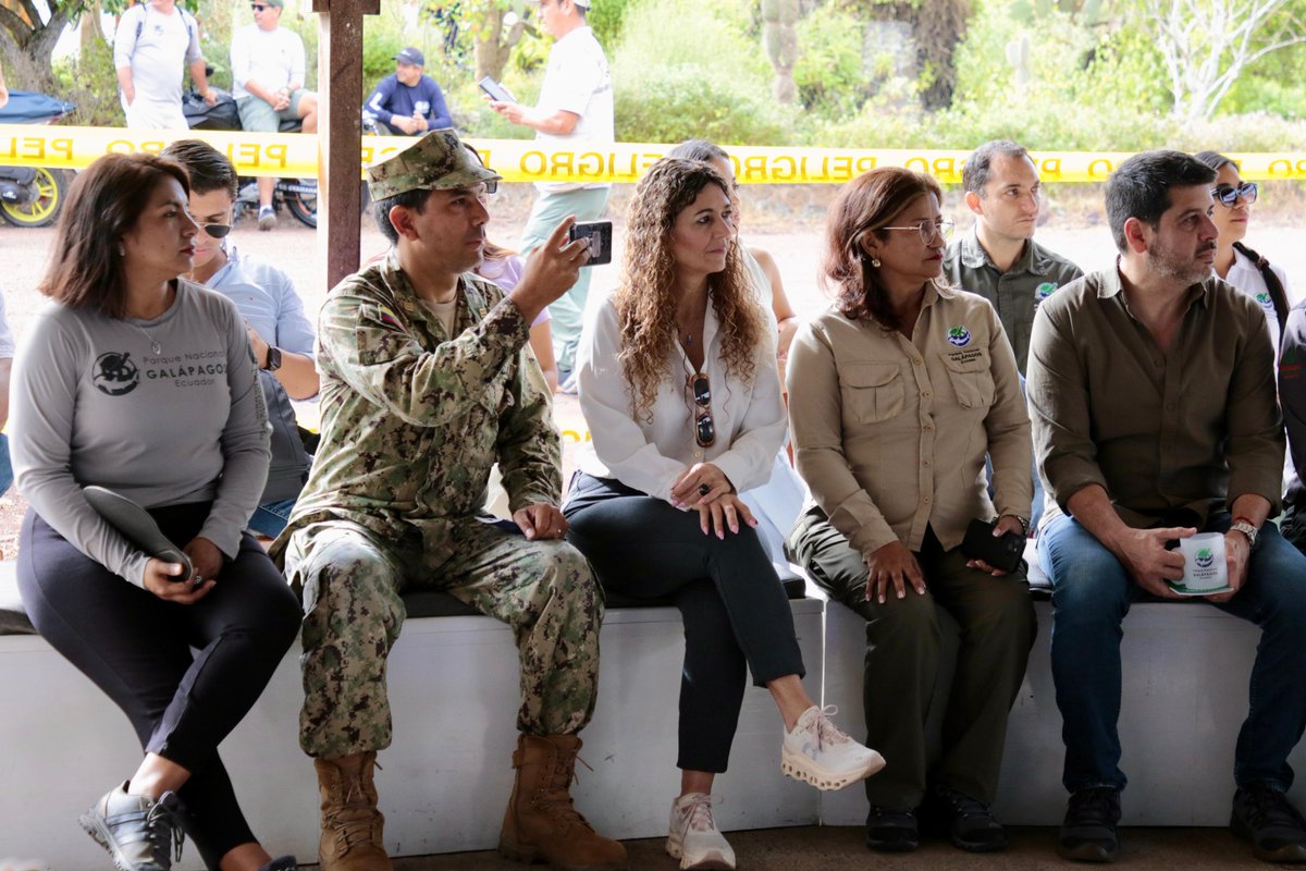 #SantaCruz | Marilyn Cruz, Secretaria Técnica del Consejo de Gobierno, participó en la celebración de los 66 años de la creación del <a href="/parquegalapagos/">Parque Galápagos</a>.