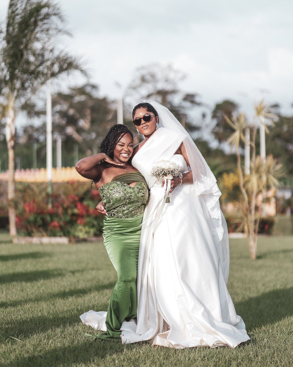 YvanManyo's tweet photo. Book now for your wedding 🥹
Event cover 📸 IG : my picture weddings 🥹
Créateurs de mémoires 📸🔥😓 https://t.co/RhYTg0cMaY