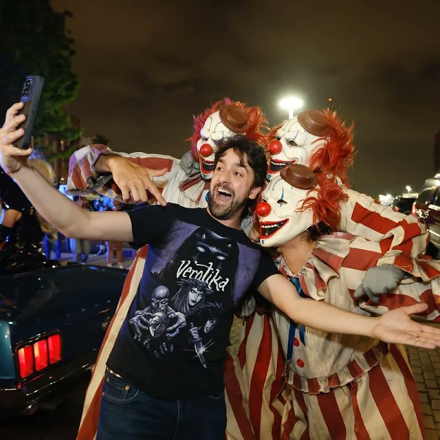 Si quieren pasar un buen rato, este slasher es para ustedes (se ganó el Premio Bram Stoker a la mejor novela para jóvenes adultos). libletter.blogspot.com/2025/06/un-pay…