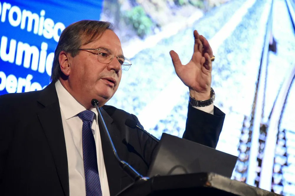 💣 SIN PIEDAD

✔️¿Sabías que el ex ministro Falero del MTOP perdonó -días antes de las elecciones- multas por casi 33 millones de dólares a intendencias y empresas?

✔️ ¿Sabías que con ese dinero se podría haber comprado -por ejemplo- la famosa estancia María Dolores para el INC?