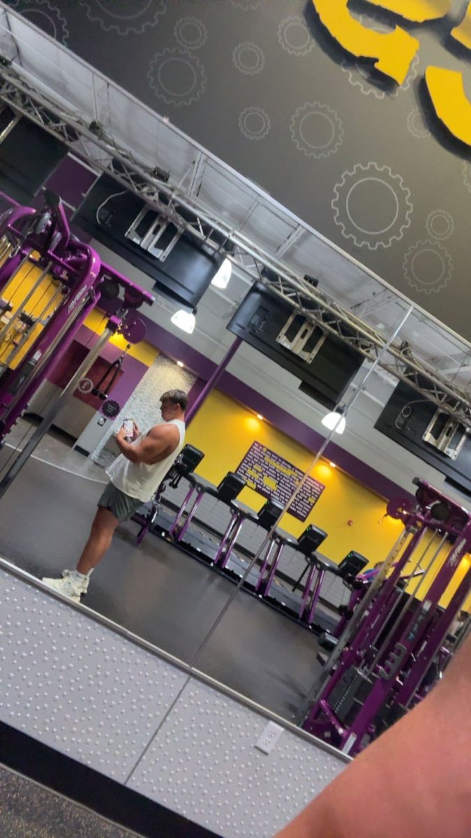 1% <a href="/coachquise_/">Marquise Cunningham</a> <a href="/CoachMoe_Fisher/">Maurice Fisher</a> <a href="/CoachSolomonNHS/">Tyler Solomon</a> <a href="/Coach_Swanson1/">Cody Swanson</a> <a href="/NickWhite1_/">Coach White</a> <a href="/SWOSUFootball/">SWOSU Football</a> <a href="/ucoathletics/">UCO Bronchos</a>