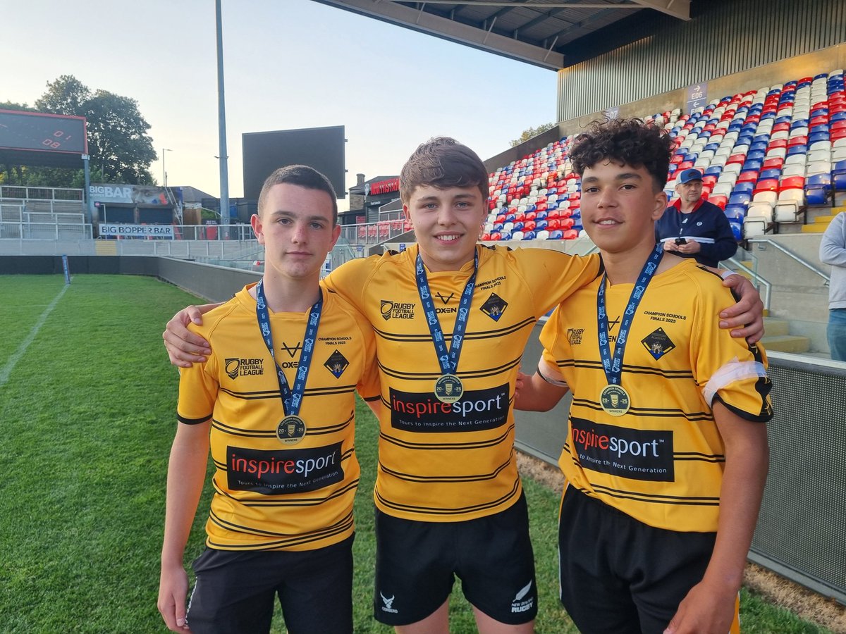 CastlefordPE's tweet photo. CHAMPIONS! 🏆 Our Year 10 Rugby team have done it! A dominant 32-6 victory over Sirius Academy West in the National Cup Final! Absolutely outstanding performance from every single player tonight. Excellence was truly achieved! 🎉 #NationalChampions #Rugby #WinnersWin https://t.co/7Ubr2sb5Bc