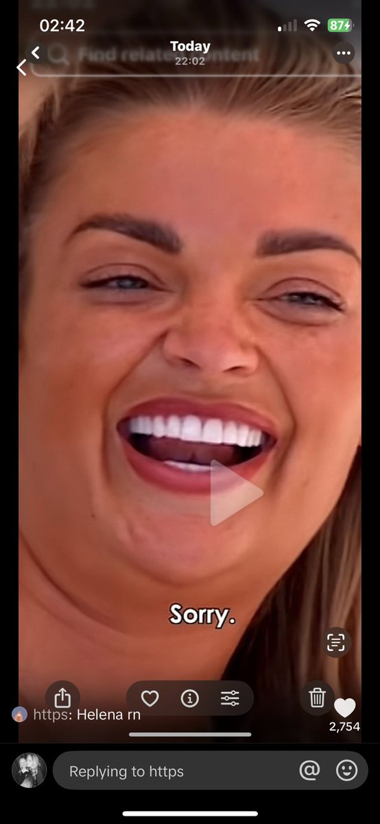 I’m sorry but how is she collecting men like infinity stones, even her personality is shit #loveisland  #LoveIslandUK