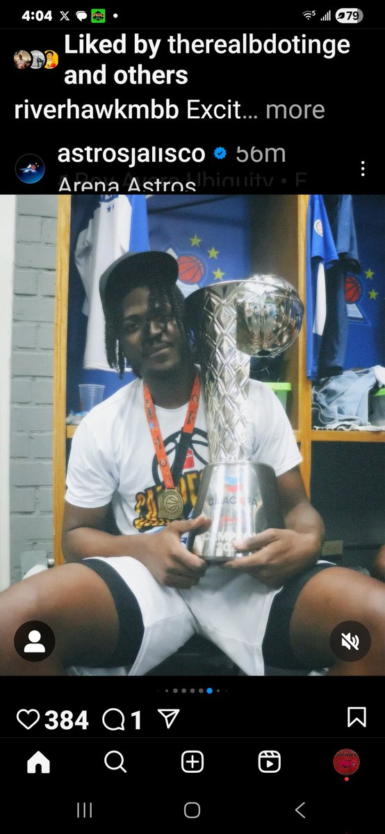 MMitchell4590's tweet image. This deserves a repost. He gave it all he had. This is what hard work looks like. Congratulations Son, 🎉 🎊 🏀💫🏆🍾