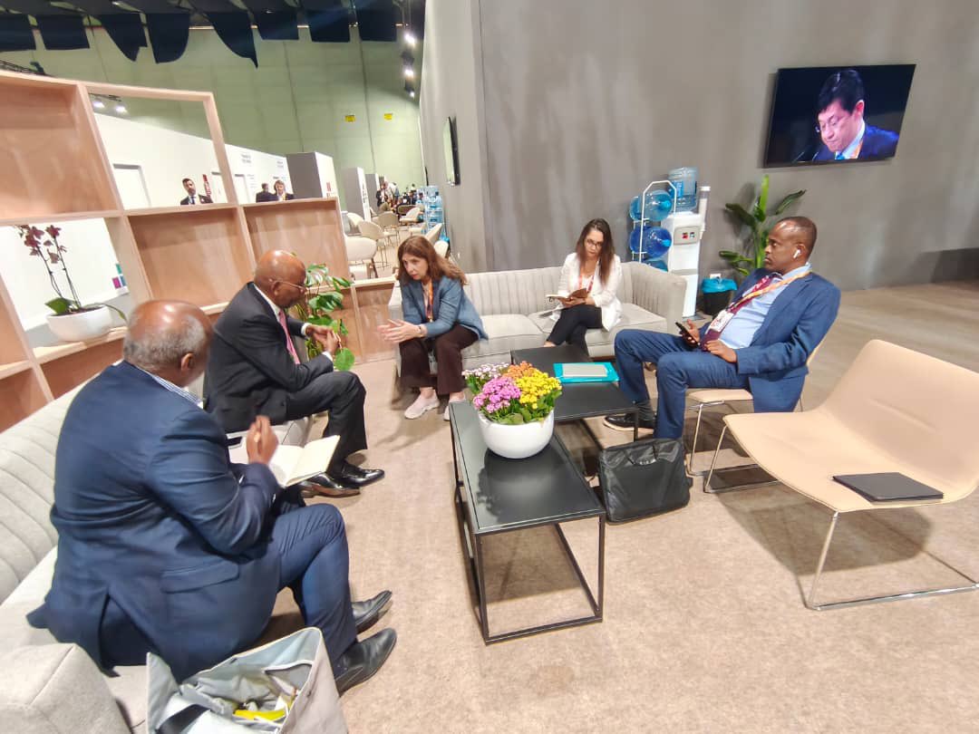 Ilyasdawaleh's tweet image. Productive Working Session with my Sister @EscwaES. Dr Rola Dashti.
Among subjects discussed: #Entrepreneurship #GreenurbanMobility
#YouthEmpowerment #DebtSwap #EGouv
#UNEscwa is a great strategic Partner to #Djibouti.
Second important meeting with Mary Kawar & @UNDP Regional…