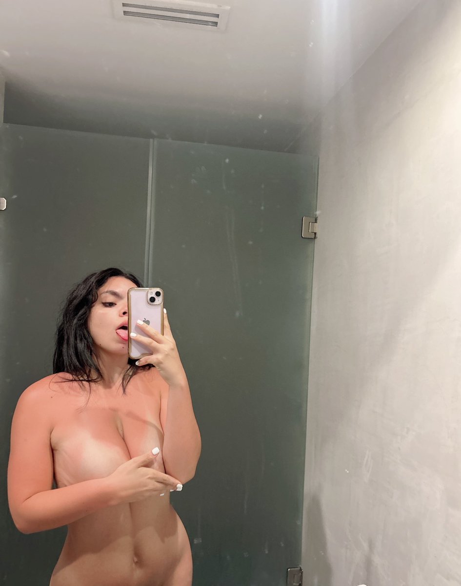 onlyfans.com/day_oficial