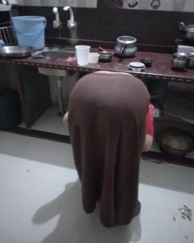 من يشوف كذا بما يدخل البطبخ