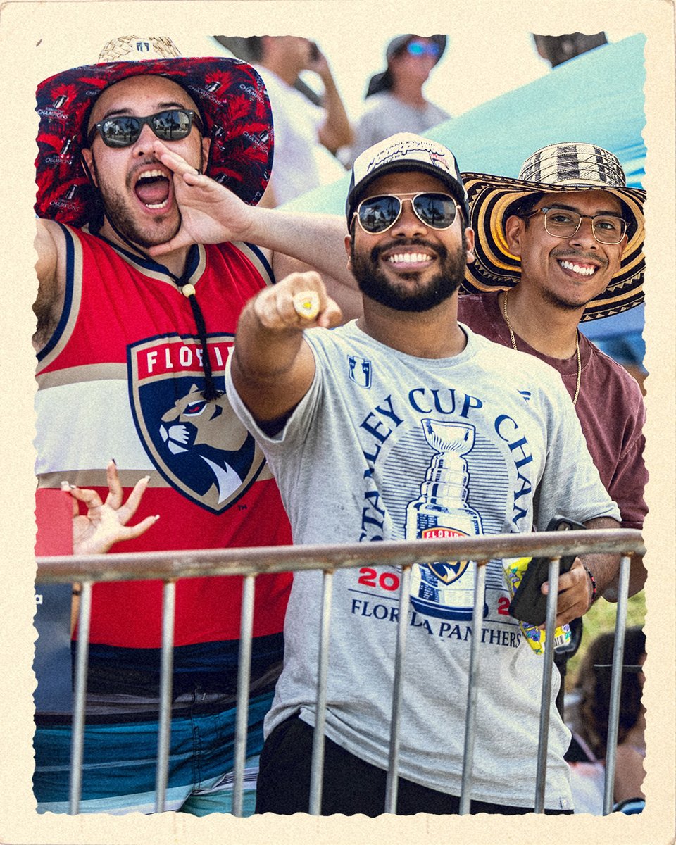 FlaTeamShop's tweet image. Greetings from A1A ☀️🌴
Check out our favorite fan style from the parade!
🏷️ » flapanthers.co/new