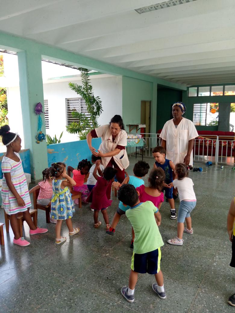 HEdgefuturo907's tweet photo. Habana del Este.C.I: Semillitas del futuro.Cantos , poesía,juego tradicionales para todos los niños."Ven pásala bien".@DgeHE15891 @HEdgeAEE @IHernandez15695 @infancia2024 @NuryAmiot https://t.co/eEJGbadQlC