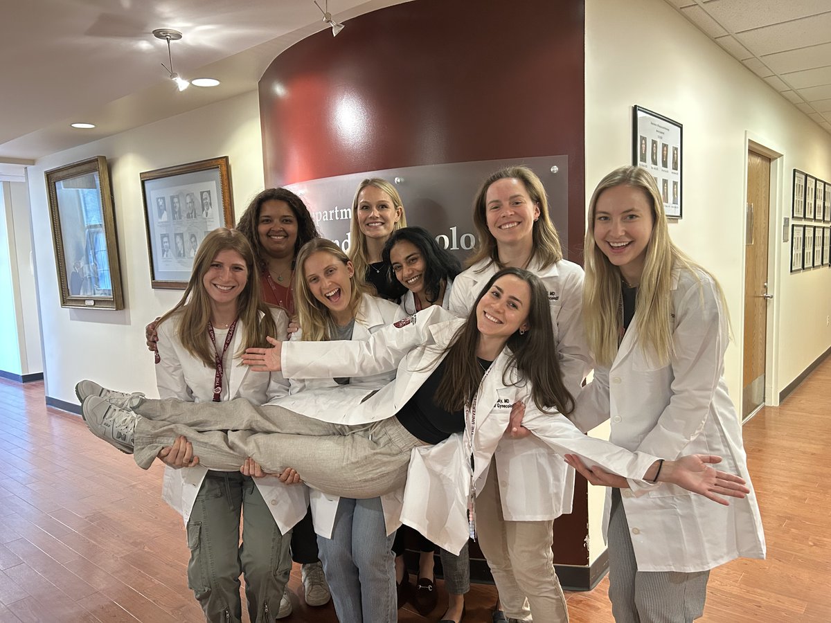 uchicago_obgyn's tweet image. Meet our UChicago OB/GYN class of 2029 interns! Please join us in welcoming Drs. Jade Cook, Carin Caroll, Annika Brakebill, Julia DiNicola, Olivia Pruss, Cassidy Golden, Aishwarya Natarajan and Toni Madorsky.
#OBGYN #Residency #Classof2029