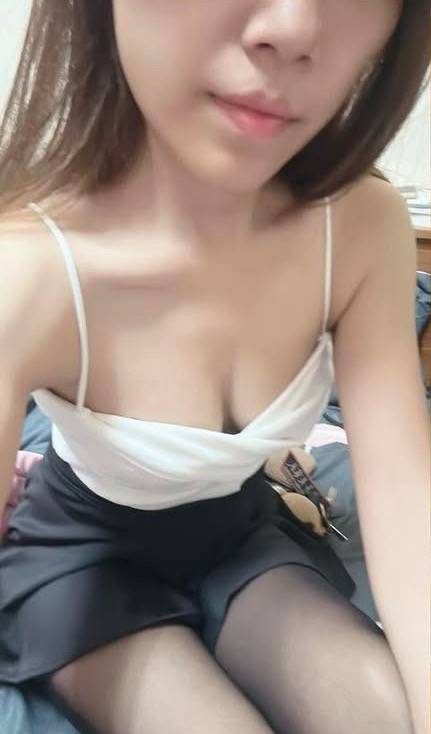 最近的弟弟都很聽話唷
聽話的弟弟可以伸進來摸摸唷
#楊梅