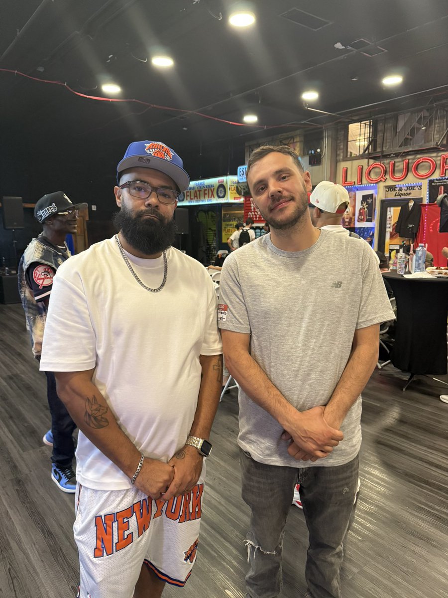 Got to connect w <a href="/KingofheartNfts/">King Of Hearts</a> new sound kits coming to <a href="/WavRoot/">WavRoot</a> keep your eyes and ears pealed.