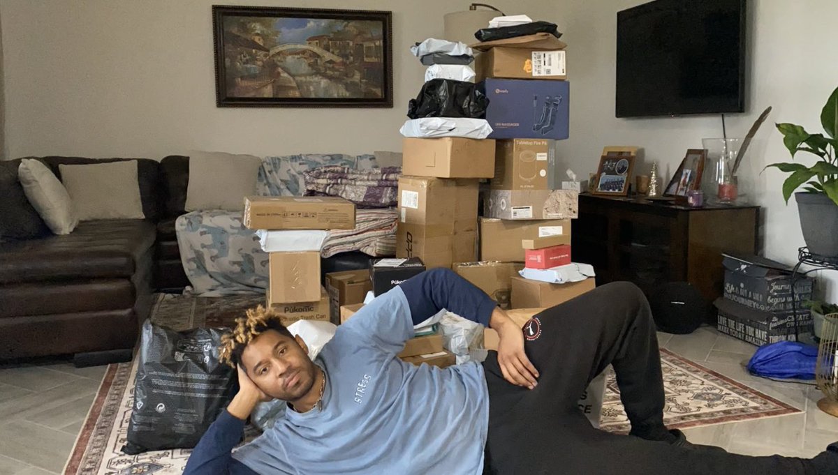 _jarulian's tweet photo. Being a UGC creator always feels like
Christmas!
This was the LARGEST haul I’ve had to date. Trusted by all these brands to create authentic videos all from home is such a nice perk of UGC!

I'm excited for this week's projects!

#maleugc #UGCcreator #ugccommunity https://t.co/XQl1DmMmW8