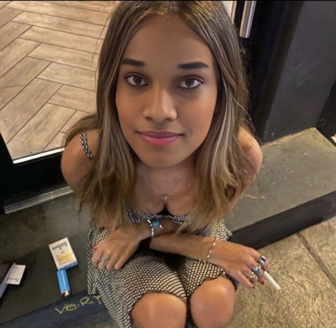 <a href="/neet_sol/">Neet</a> type of girl you start pulling when you quit your job