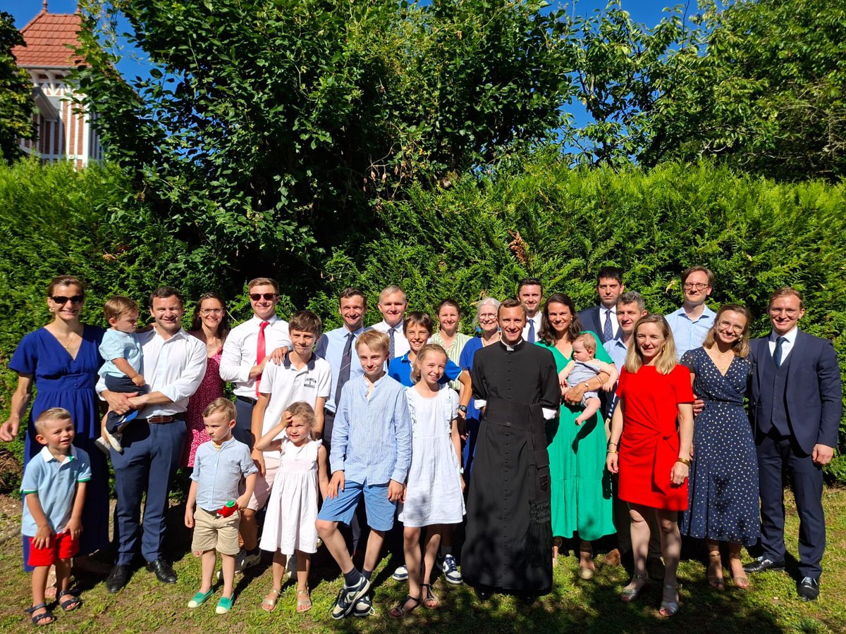 StJosephShrineD's tweet image. Celebration of the 10th ordination anniversary of Canon Commins at the Institute’s church in Port-Marly, France, followed by a beautiful reception at the Commins’. Thank you Mrs. Commins for hosting the whole pilgrimage group from St. Joseph Shrine!