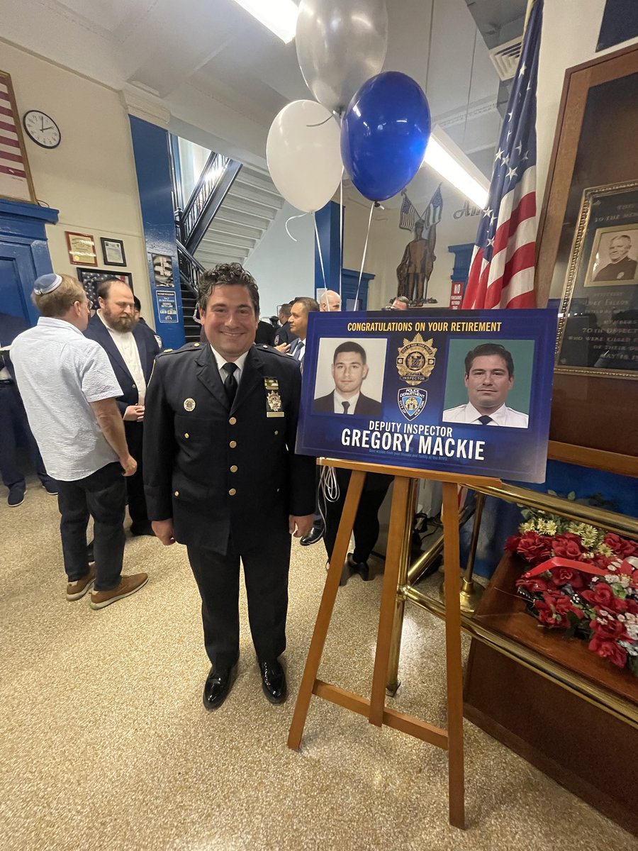 We gathered today to say farewell and congratulations to Deputy Inspector Gregory Mackie who served 25 years with NYPD. Thank you for your dedication to public service. Wishing you the best of luck in your future endeavors. Enjoy your retirement!