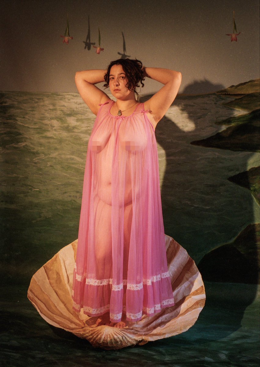 I still have July 12th, 14th &amp; 27th open for shoots in Seattle 💘