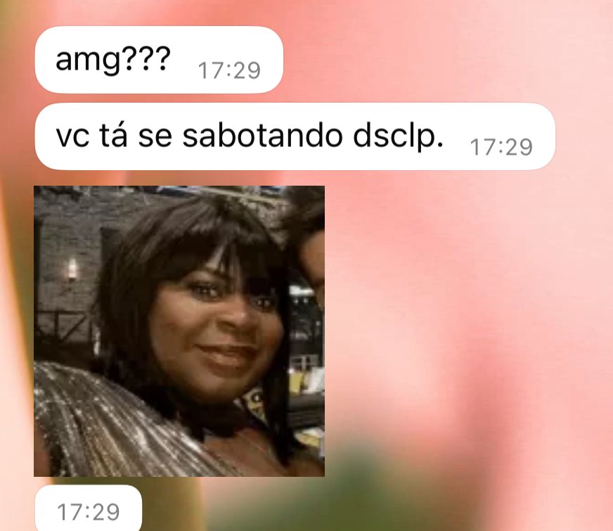 carolys glória maria da silva tweet media