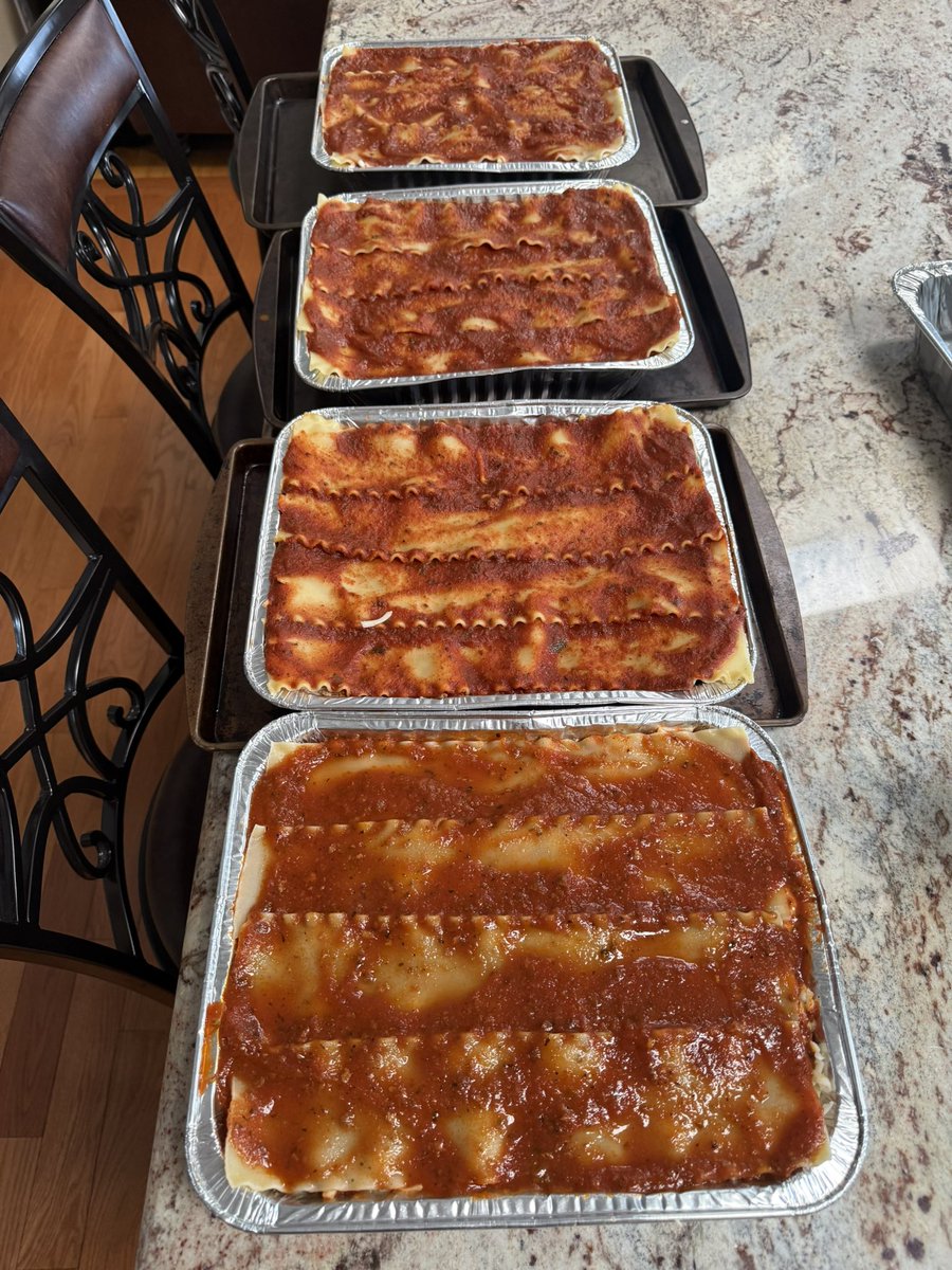 If you’re an Italian-American not only do we have our barbecues, but we also serve lasagna to thank God for this country our ancestors migrated to 🇺🇸🇺🇸🇺🇸🇺🇸🇺🇸😋😋😋😋😋😉😉😉
