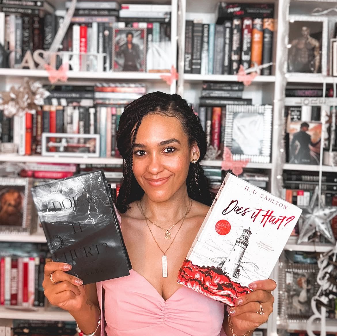 𝒬𝒪𝒯𝒟: 𝒟𝑜 𝓎𝑜𝓊 𝒶𝓃𝓃𝑜𝓉𝒶𝓉𝑒 𝓎𝑜𝓊𝓇 𝒷𝑜𝑜𝓀𝓈 𝑜𝓇 𝓀𝑒𝑒𝓅 𝓉𝒽𝑒𝓂 𝓅𝓇𝒾𝓈𝓉𝒾𝓃𝑒?
✨
instagram.com/p/DLTr3hvAwf7/…