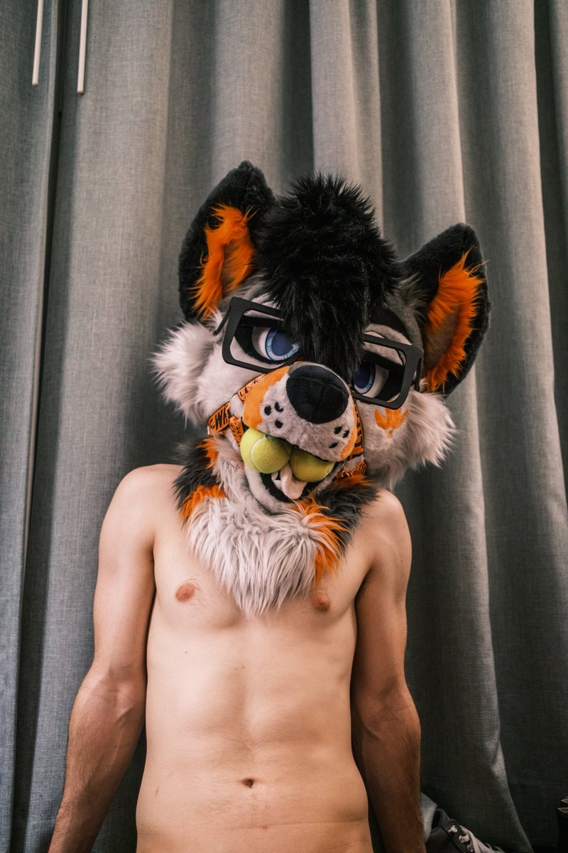 So many balls… do you wanna add another? 😇