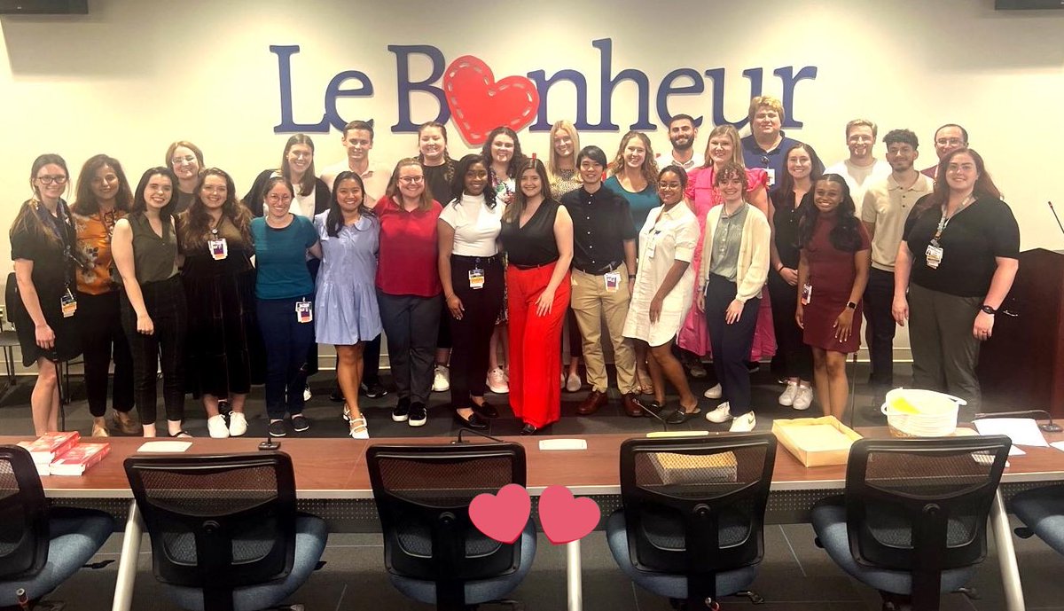 bindiyab's tweet image. They’ve got the badges, the brainpower, and the best vibes. 💥 Orientation ✅ and they’re ready to rock intern year!

Welcome to your residency fam, Peds Class of 2028- so excited to walk this journey with you. ❤️
#PedsClassOf2028 
@UTHSCPediatrics @uthsc @LeBonheurChild