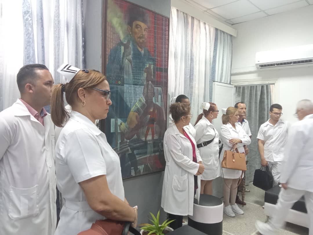 📢📢Evaluación externa de la carrera de #Enfermería 
💢Recibimiento al Comité de Expertos para la carrera de Licenciatura en #Enfermería en el Hospital Lenin 
Por  la atención y el cuidado: #SíAcreditamos