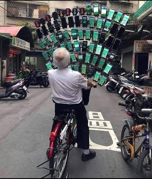 Trung Phan tweet media