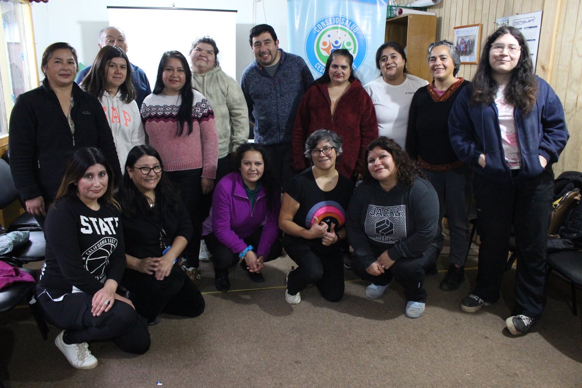 CESFAMCALBUCO's tweet photo. 6to Taller Familias TEA, del Consejo de Salud CESFAM CECOSF Calbuco, gracias a quienes participaron, hoy en una sesión especial recibimos a un papito https://t.co/hpywE8tZUo